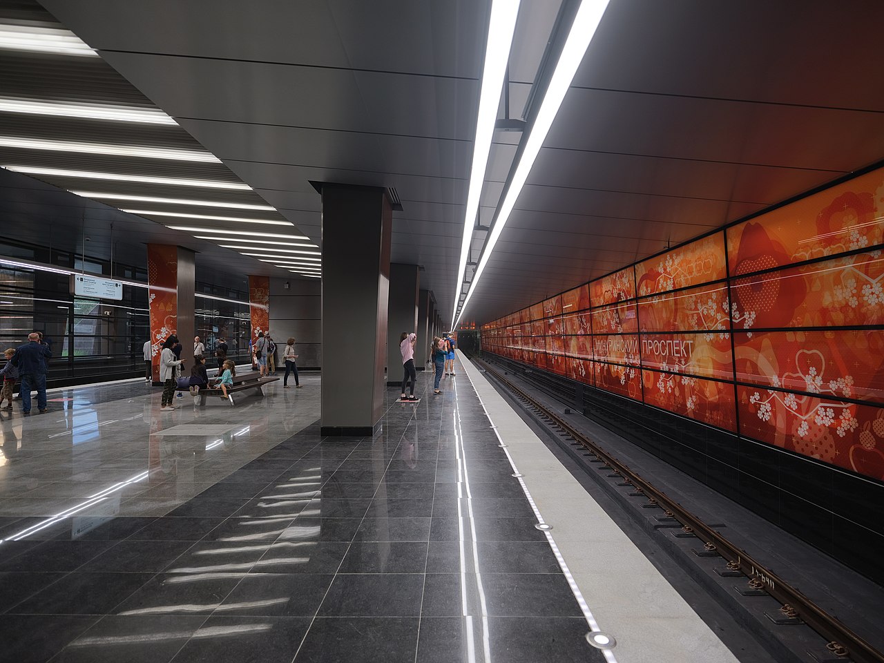 Новые станции Солнцевской линии метро приняли свыше 2 млн пассажиров, фото