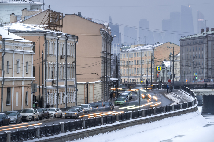 В последний день осени в Москве ожидается 11 градусов мороза, фото