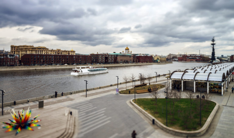 Переменная облачность ожидается в Москве в пятницу, фото