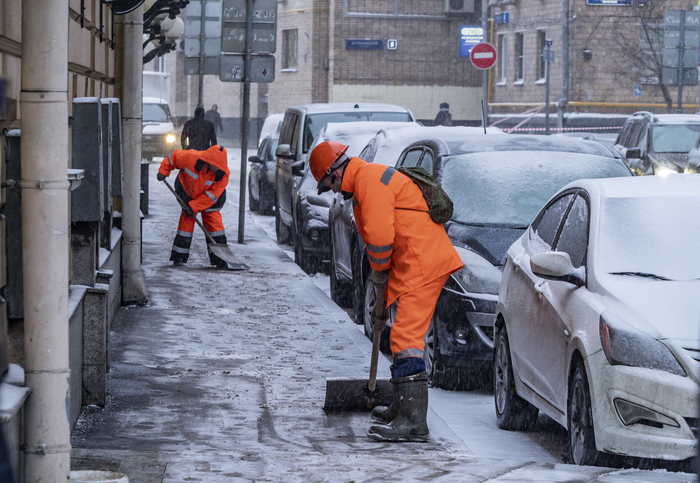 В Москве работает свыше 50 стационарных снегосплавных пункта, фото