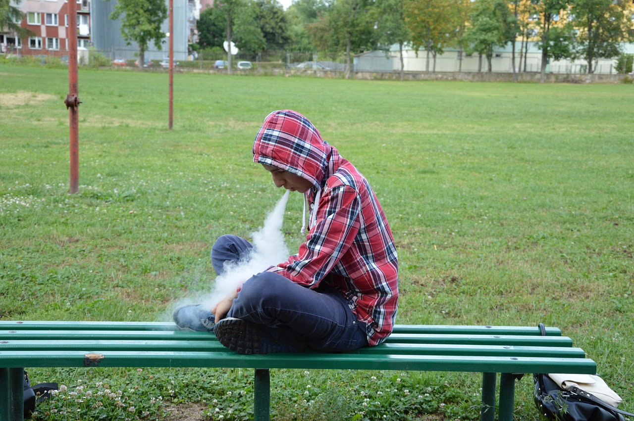 В Москве запретили продажу вейпов несовершеннолетним, фото