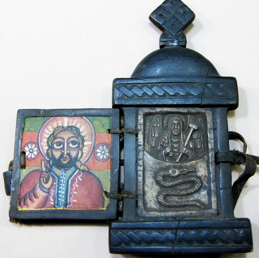 В Москве покажут памятники материальной культуры христианской Эфиопии, фото