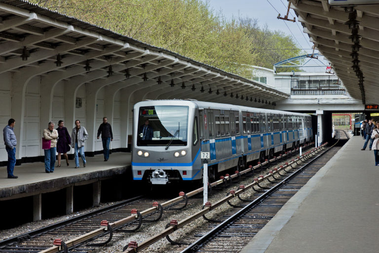 Часть Филевской линии метро будет закрыта 8 и 9 июня, фото