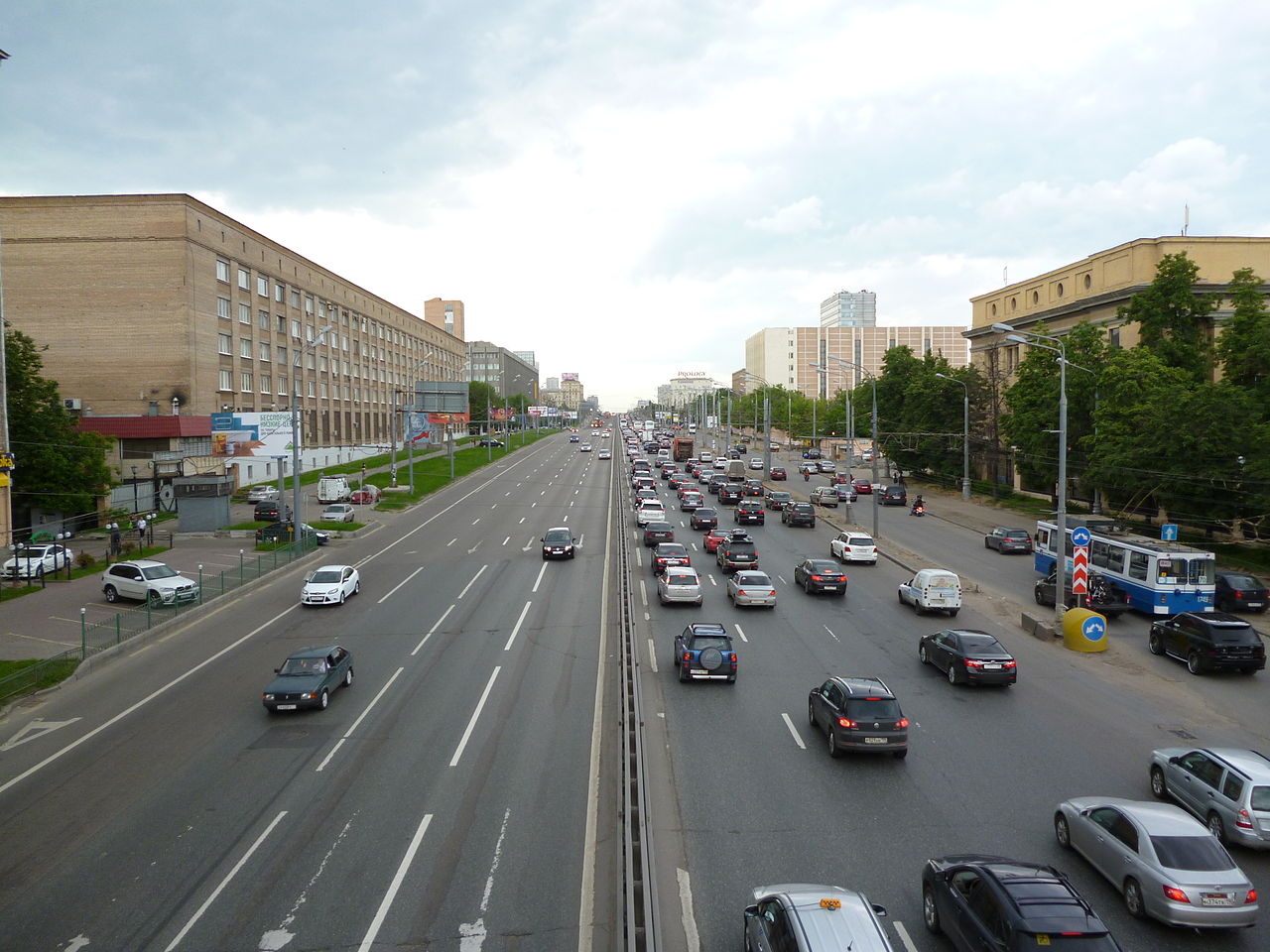С 10 по 30 июня в Москве ограничат движение на Ленинградском шоссе, фото