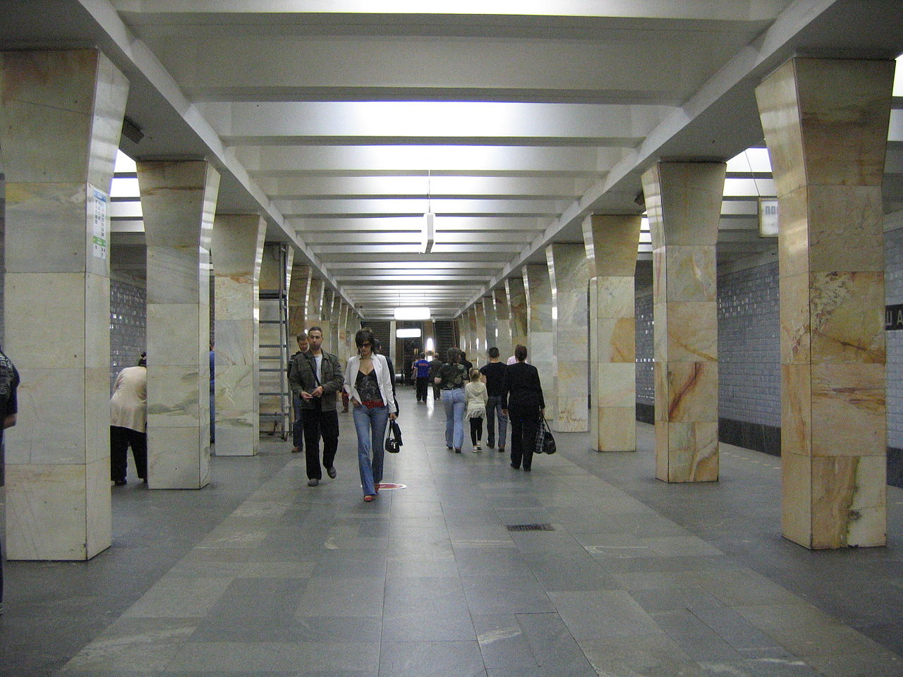 Станция метро «Варшавская» изменит график работы, фото