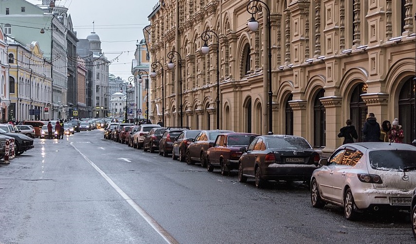 В Москве ограничат движение по улице Ильинка, фото