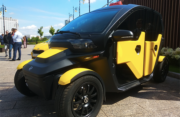 «Калашников» представил электромобиль для такси и каршеринга, фото