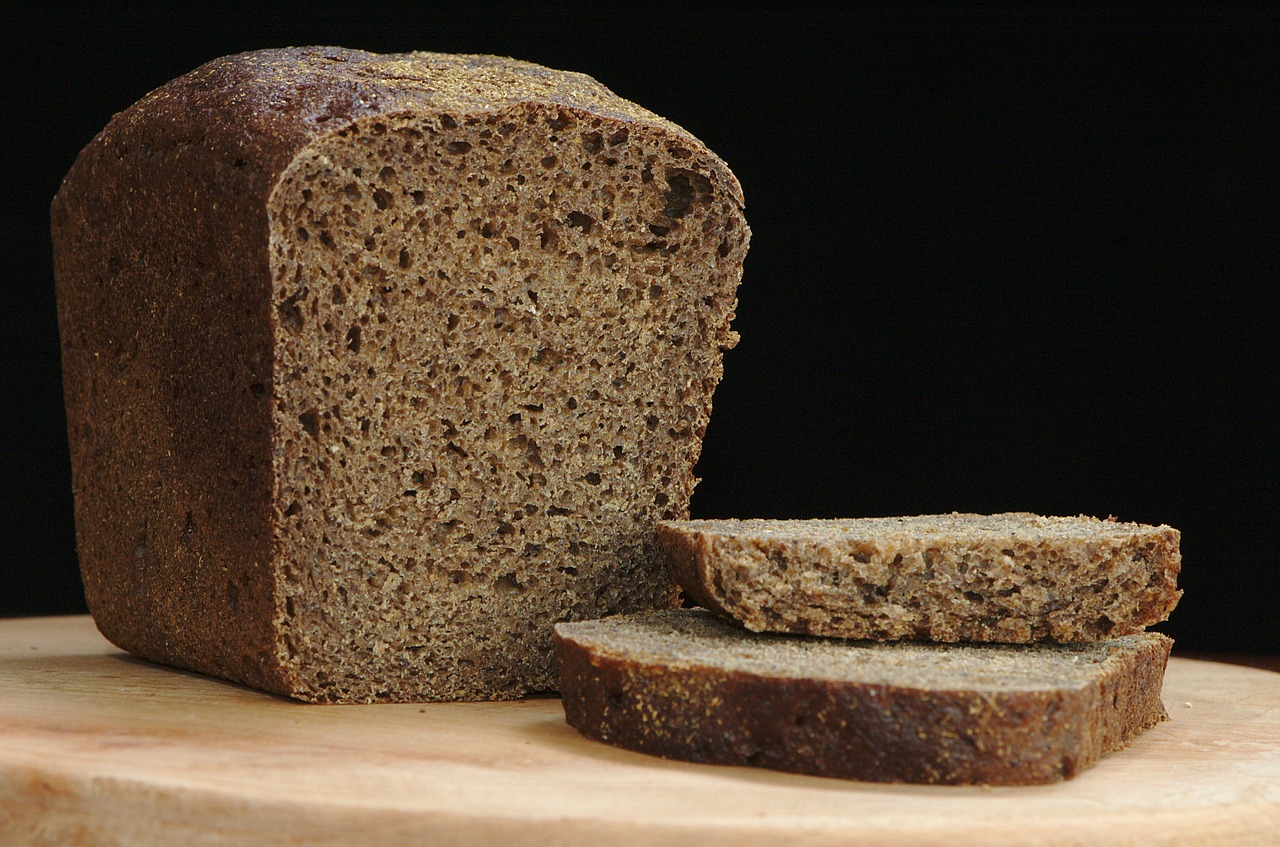 С начала года черный хлеб в России подорожал на 7,7%, фото