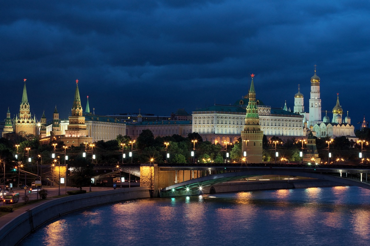 Атмосферное давление в Москве достигнет рекордного минимума 1 октября, фото