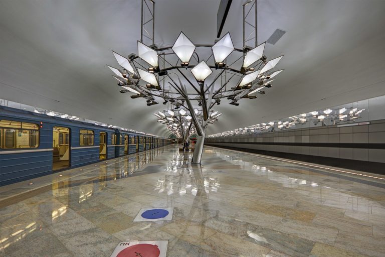 В столичном метро покажут видеоролики о литературе и театре, фото