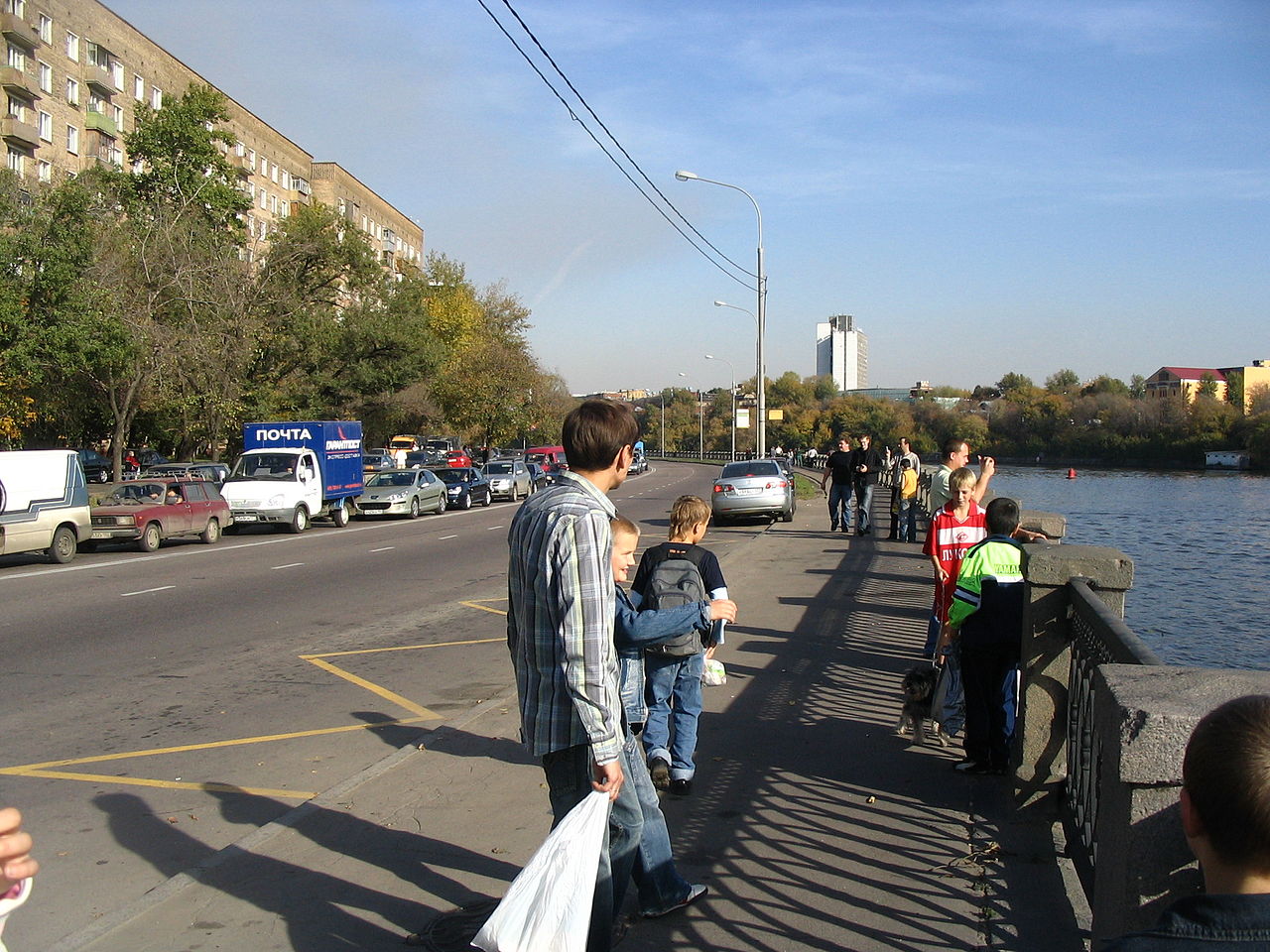 В Москве ограничат движение по участку Даниловской набережной, фото