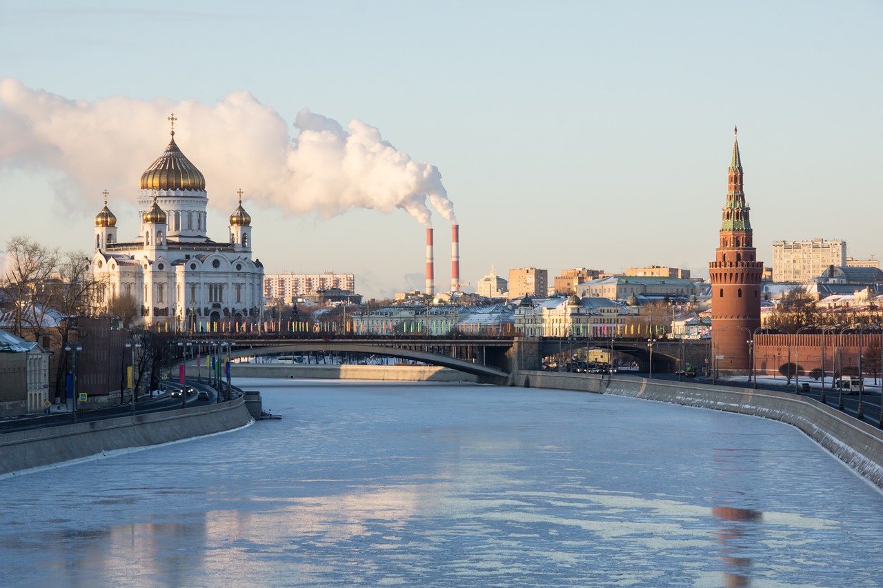 Метеорологи предсказали «вишневую» зиму в Москве, фото