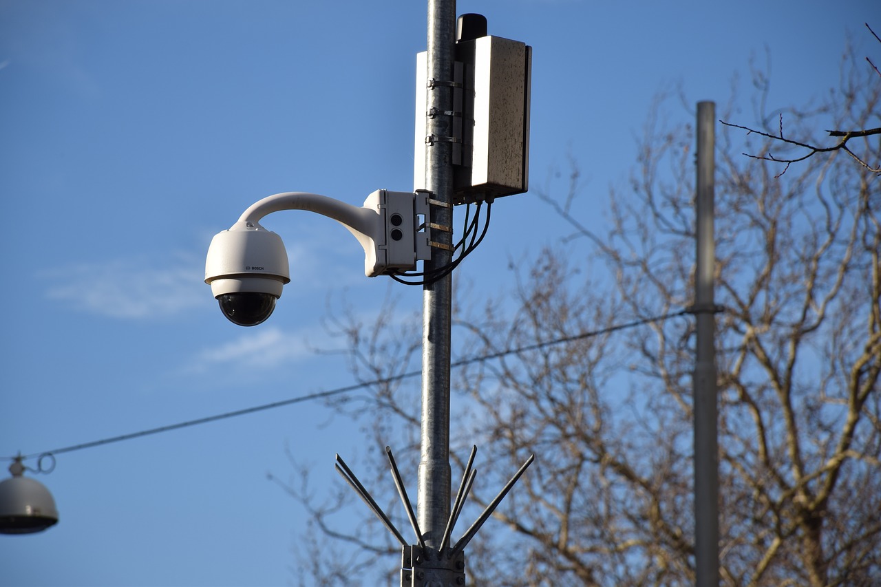 Муляжи дорожных камер в Москве заменят на настоящие, фото