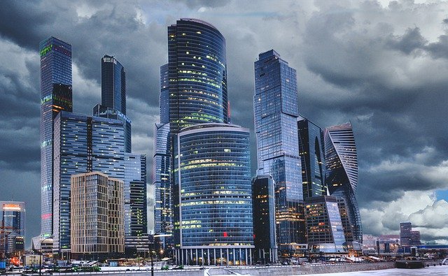 Синоптики предупредили о резких скачках атмосферного давления в Москве, фото