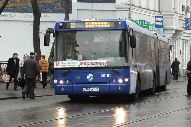 В Москве заработали три новые выделенные полосы для общественного транспорта, фото