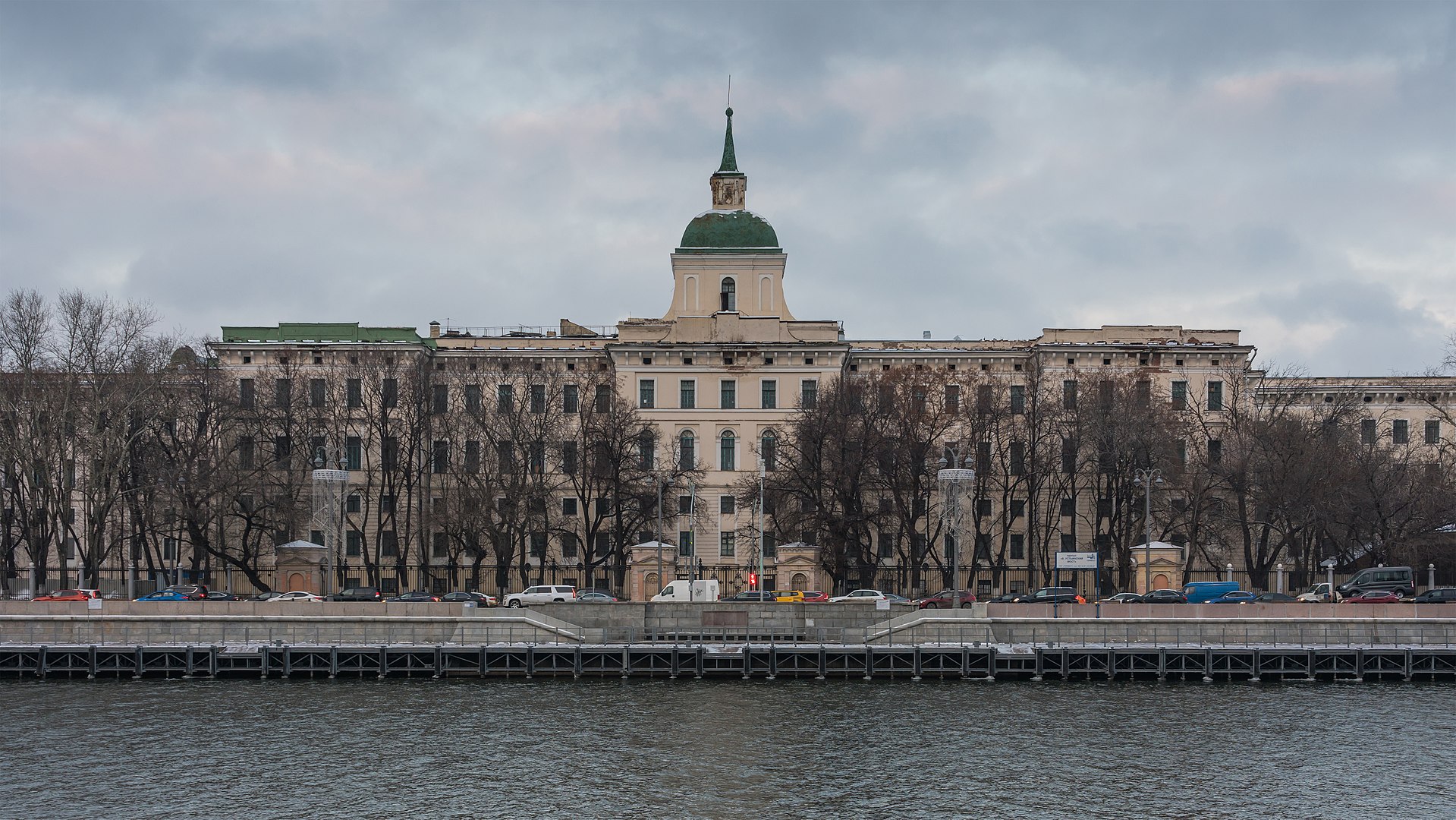 В Москве отреставрируют Императорский воспитательный дом, фото