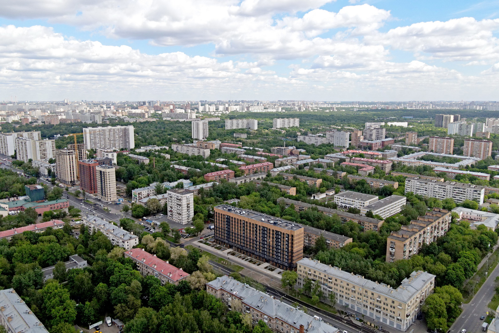 Андрей Бочкарёв: Программа реновации реализуется в более 50 районах Москвы, фото