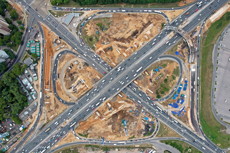 Андрей Бочкарёв: Реконструкция развязки на пересечении МКАД и Осташковского шоссе завершена на 40%, фото