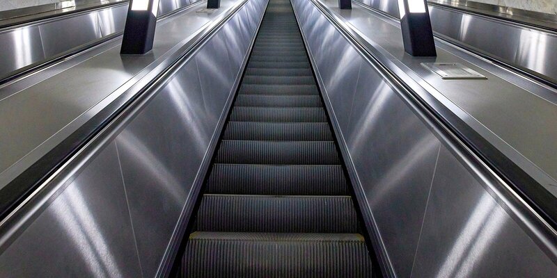 Эскалатор на станции метро «Лубянка» закроют на ремонт, фото