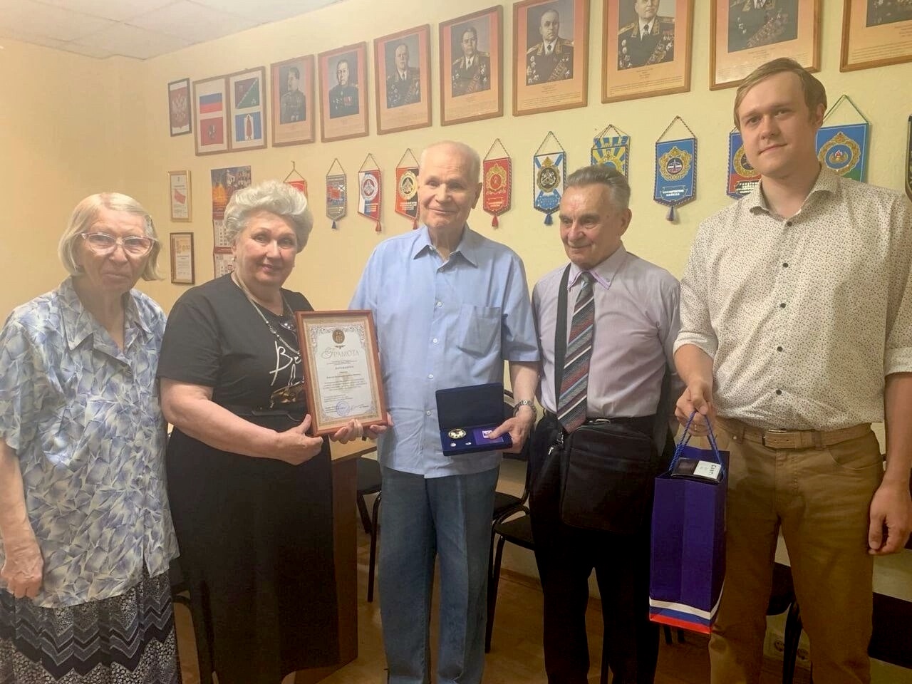 Семья из Даниловского района получила медаль «За любовь и верность», фото
