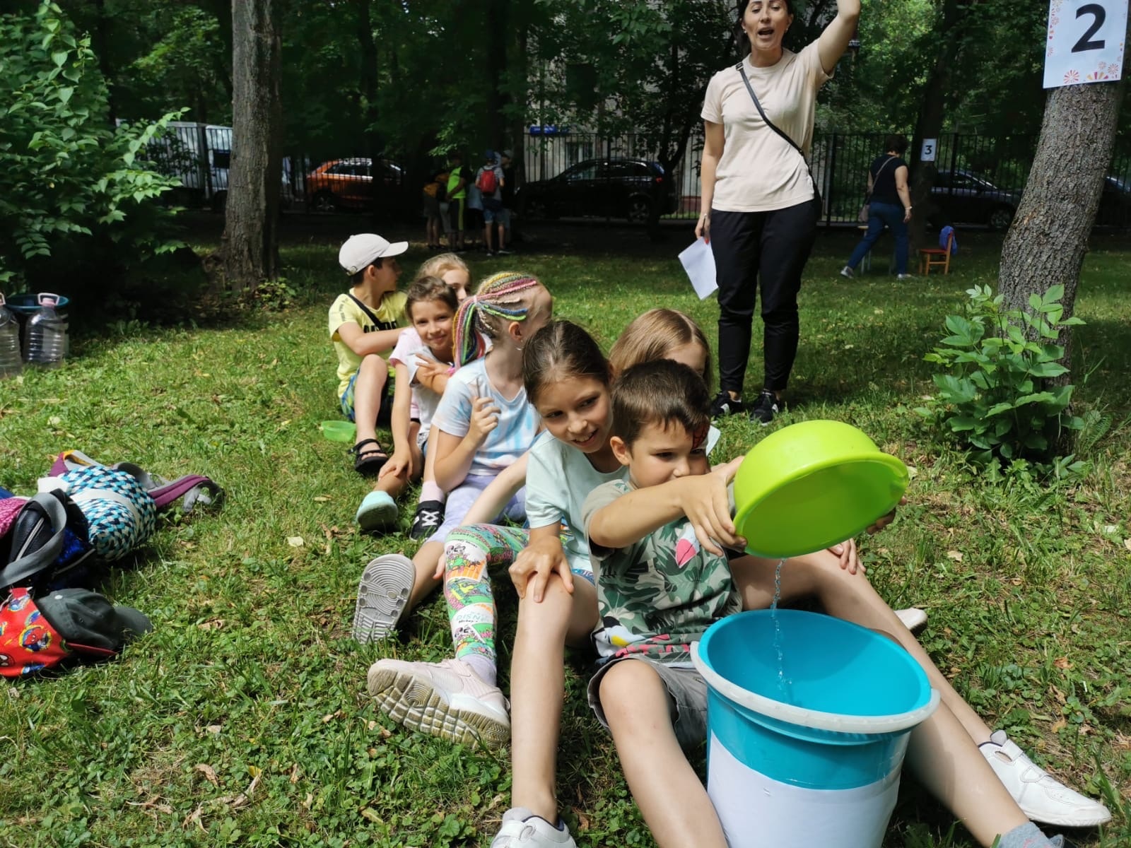 Квест-игра «В поисках ромашки» прошла в Тимирязевском районе, фото