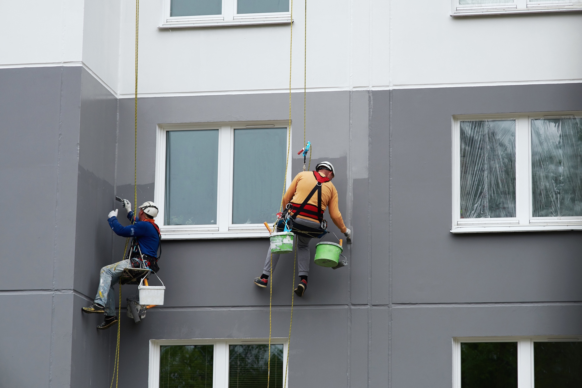 В Лосиноостровском обновят фасады жилых домов, фото