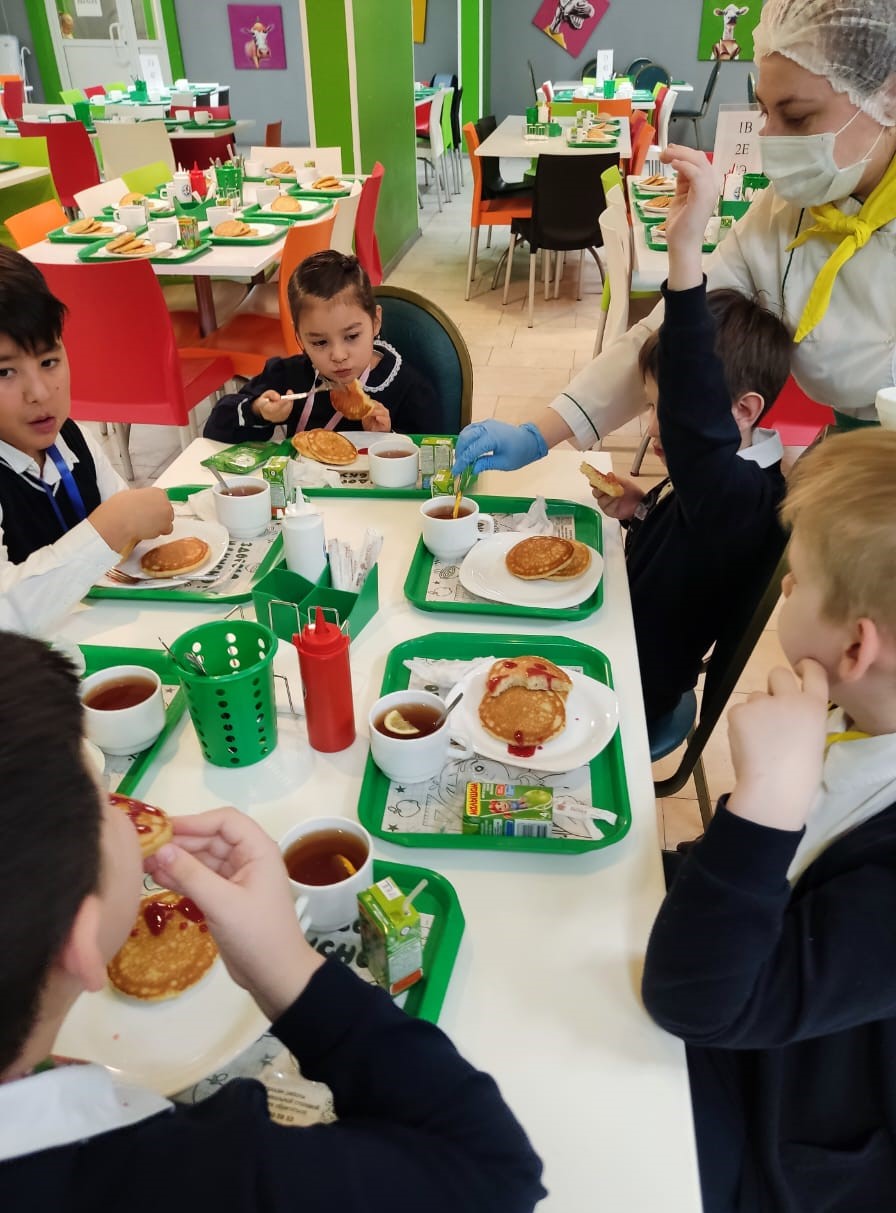 Специалисты ЮВАО рассказали, как режим питания влияет на школьную успеваемость, фото