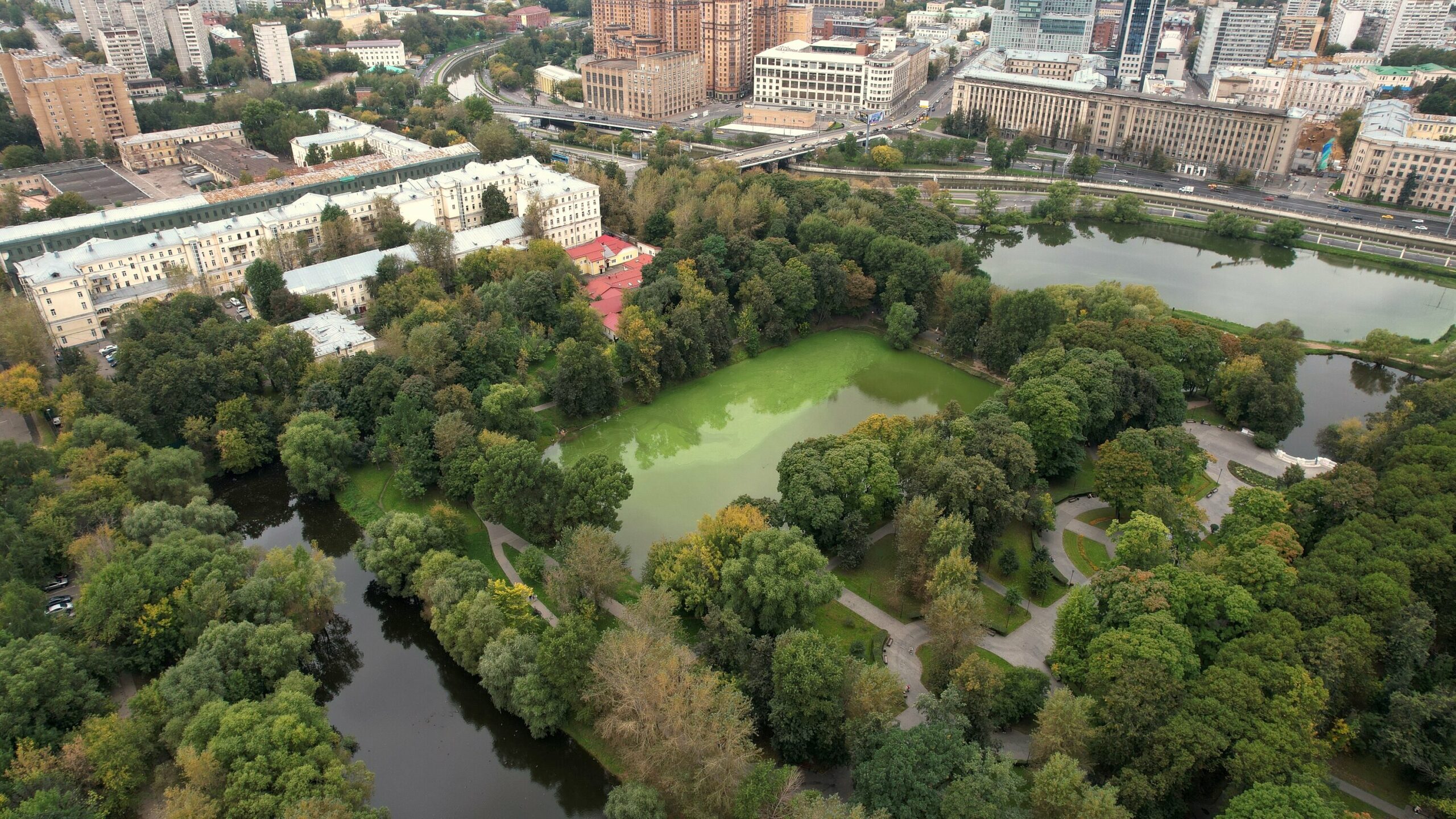 Екатерининский парк в Москве
