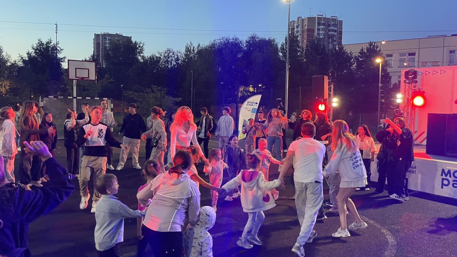 Красочное закрытие спортивного фестиваля прошло в Куркино