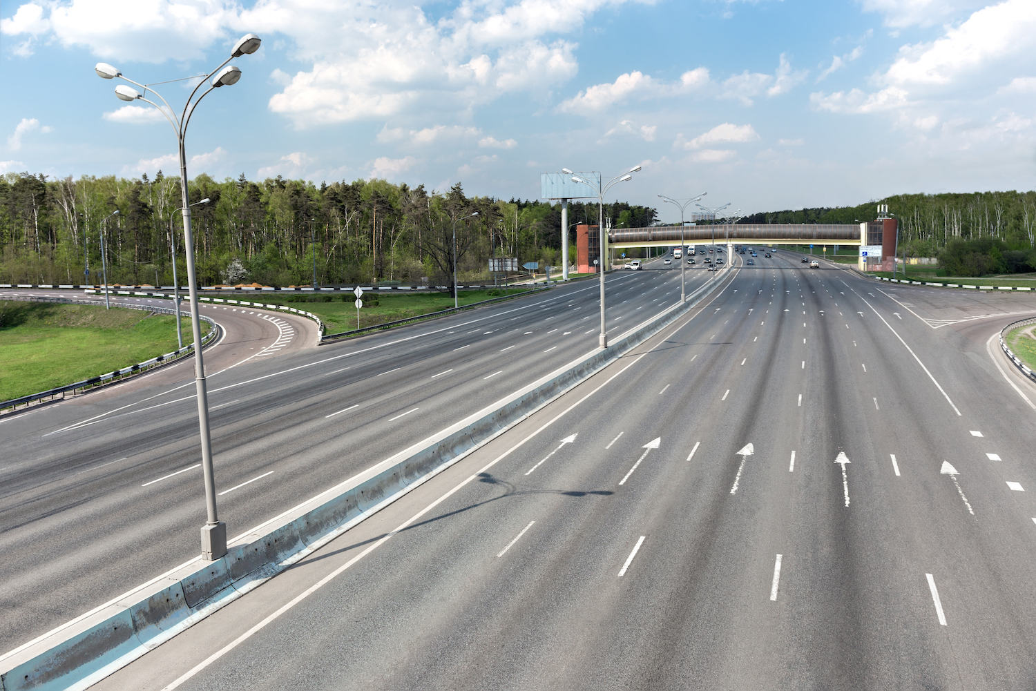 С января в Москве появилось 25 км новых дорог, фото