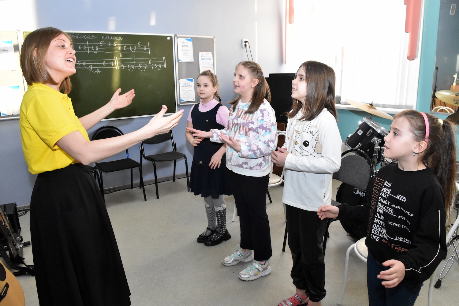 Детей и подростков приглашают на музыкальные занятия в Вешняках, фото