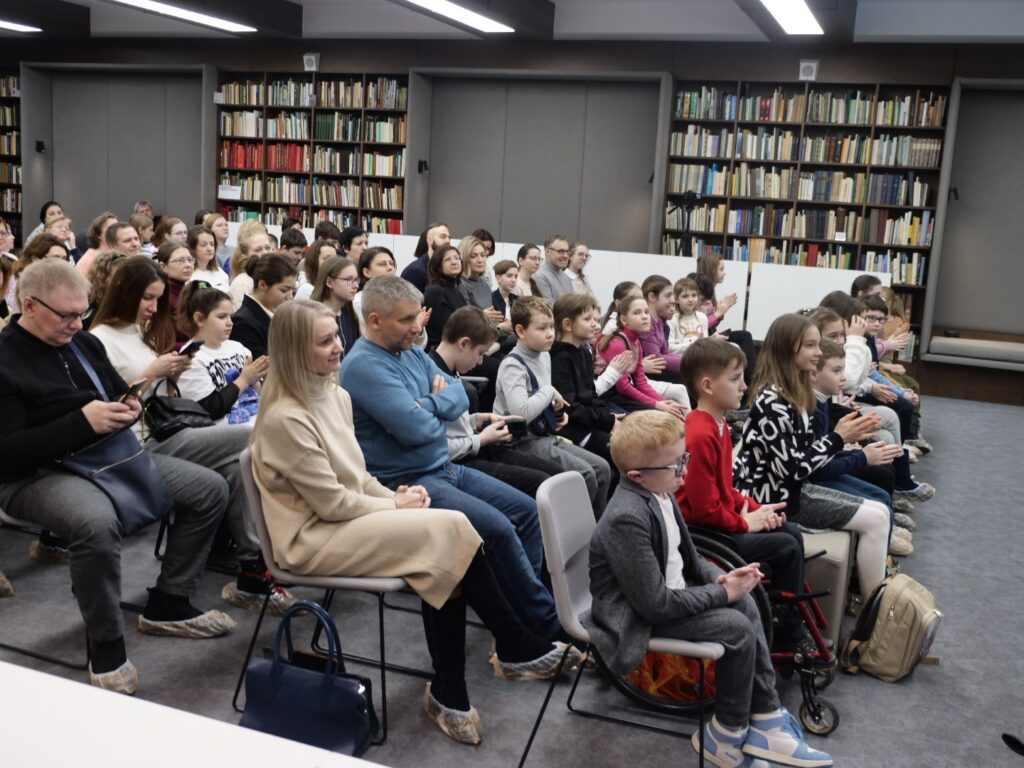 В Москве наградили победителей конкурса «Вдумчивый читатель»  фото