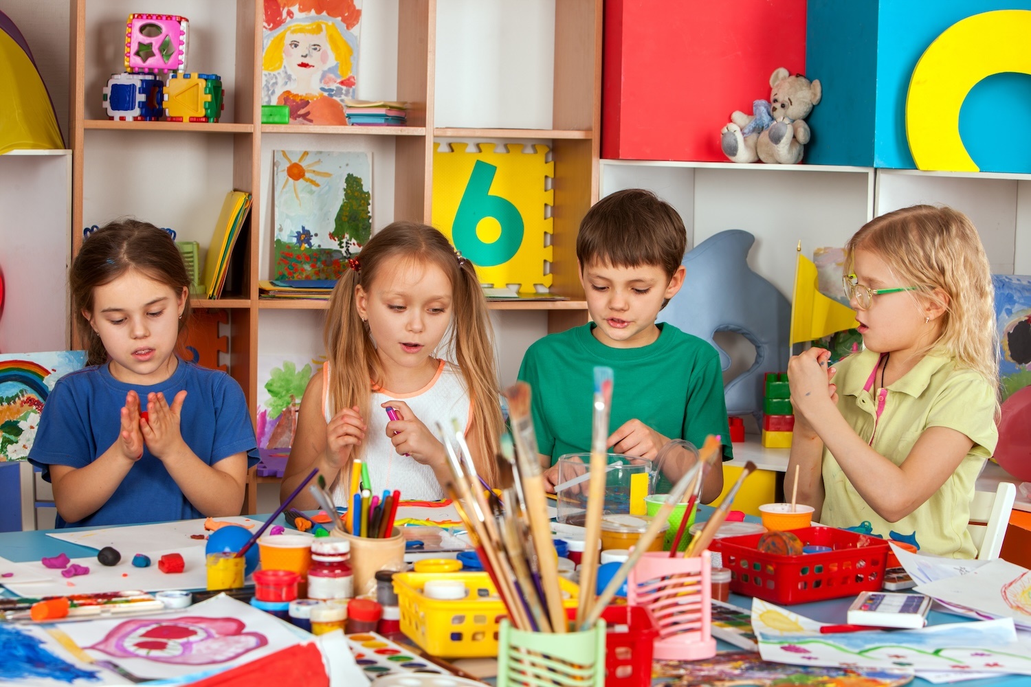 Бесплатные креативные занятия для детей проходят в районе Марьина Роща