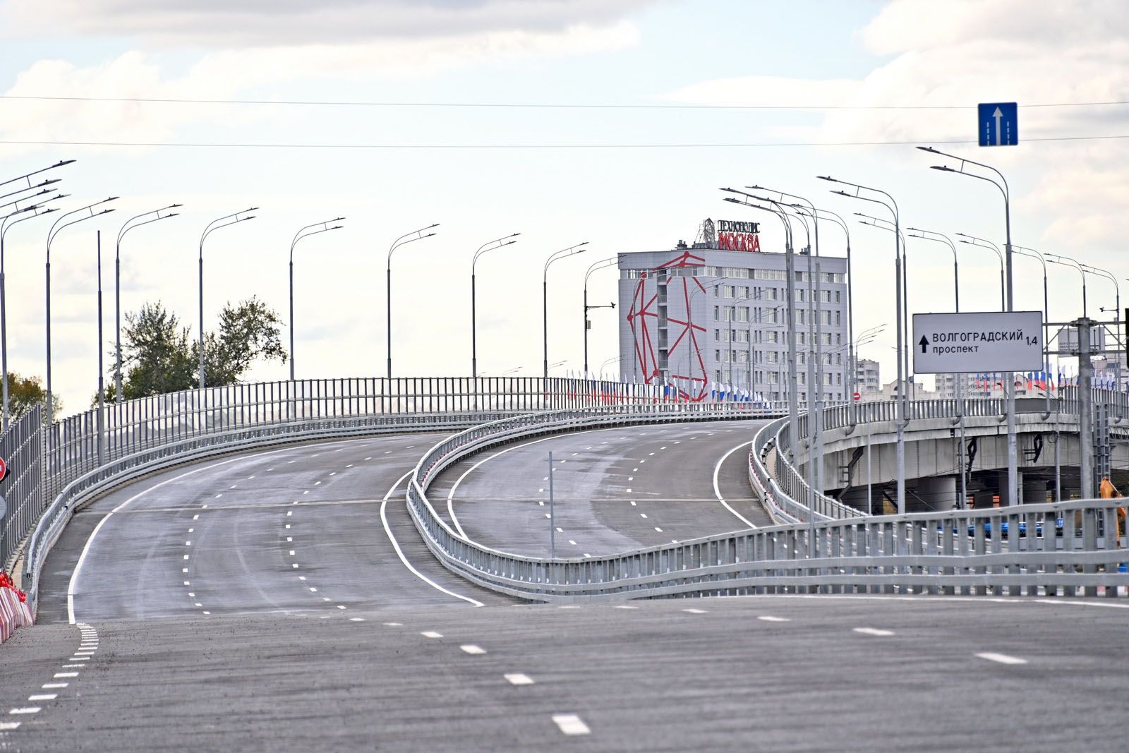 Сергей Собянин рассказал о строительстве важнейших городских автомагистралей, фото