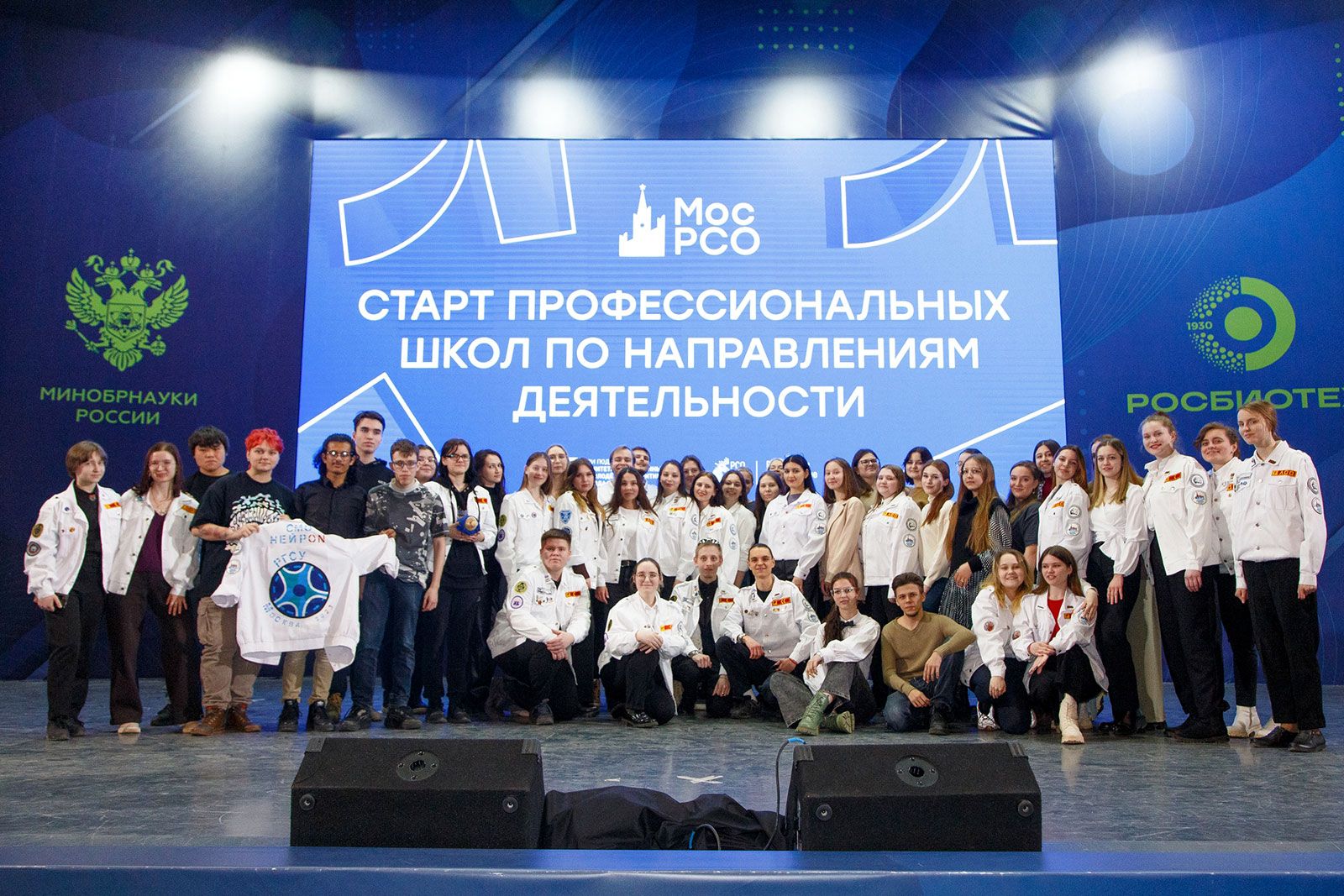 Московской молодежи рассказали, кем можно работать в студенческих отрядах, фото
