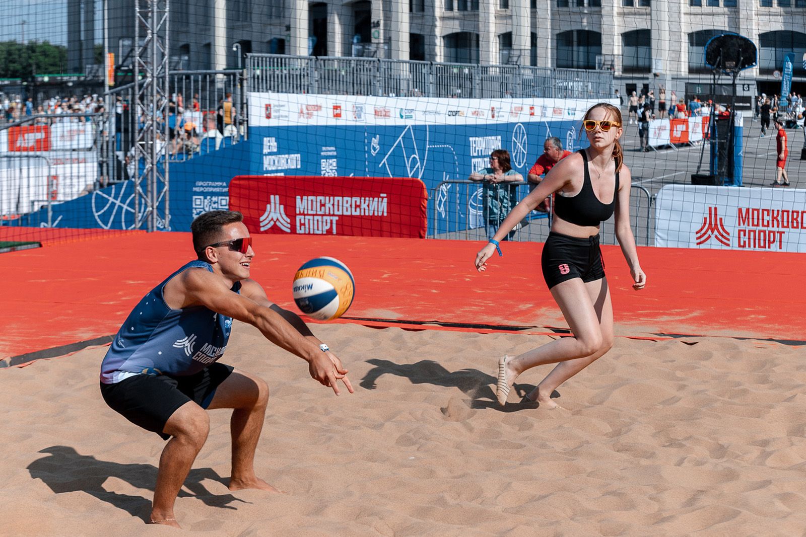 Бесплатное занятие по волейболу состоится 4 июля в Обручевском районе, фото