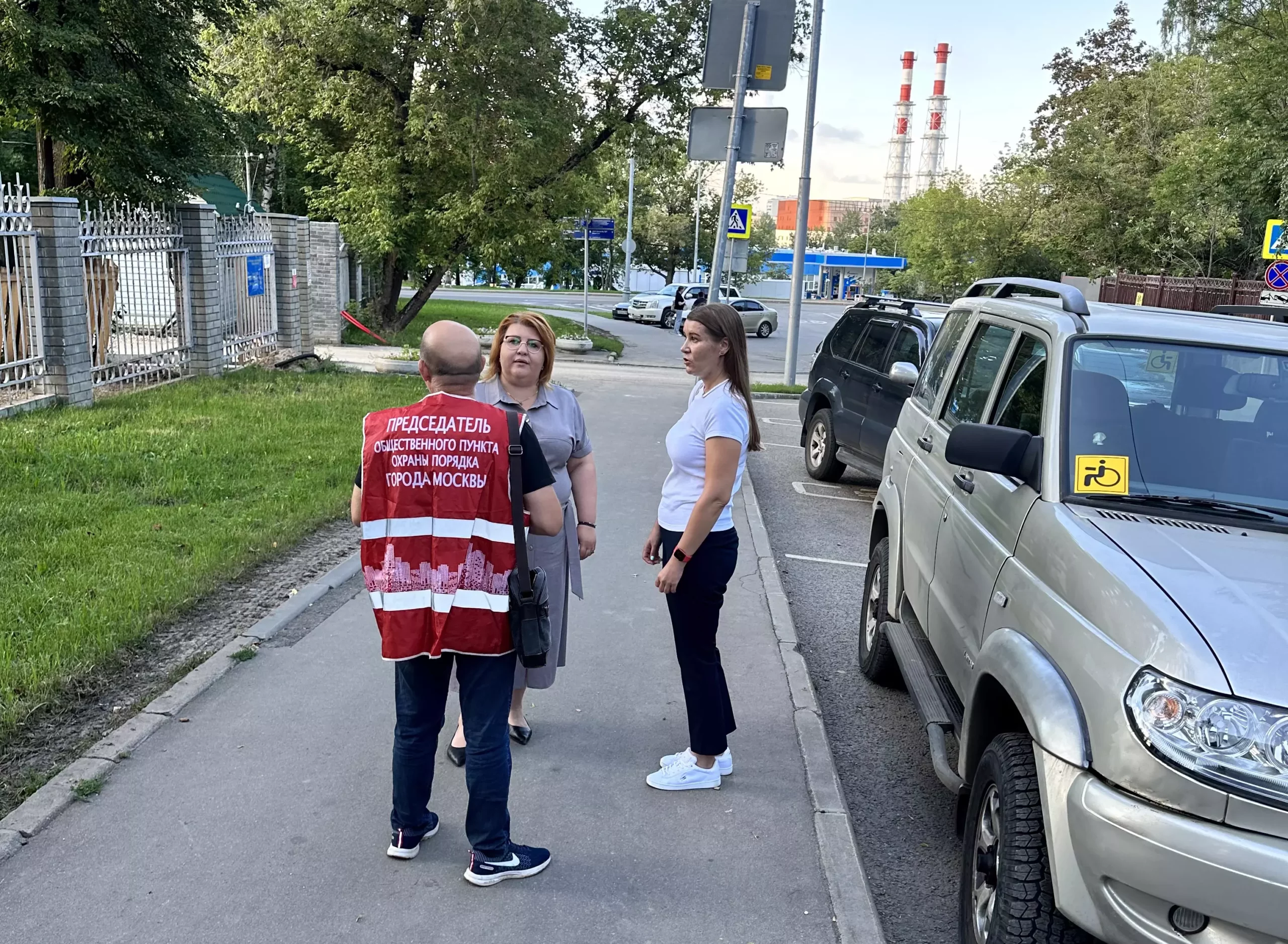 Депутат Мосгордумы Ольга Мельникова проверила наличие парковок для граждан с ОВЗ