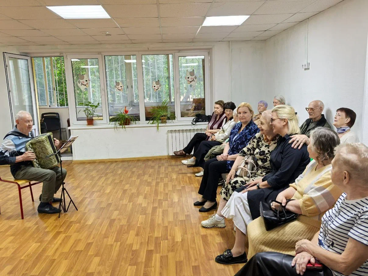 Театр, музыка и поэзия: творческий вечер прошел в Ховрино