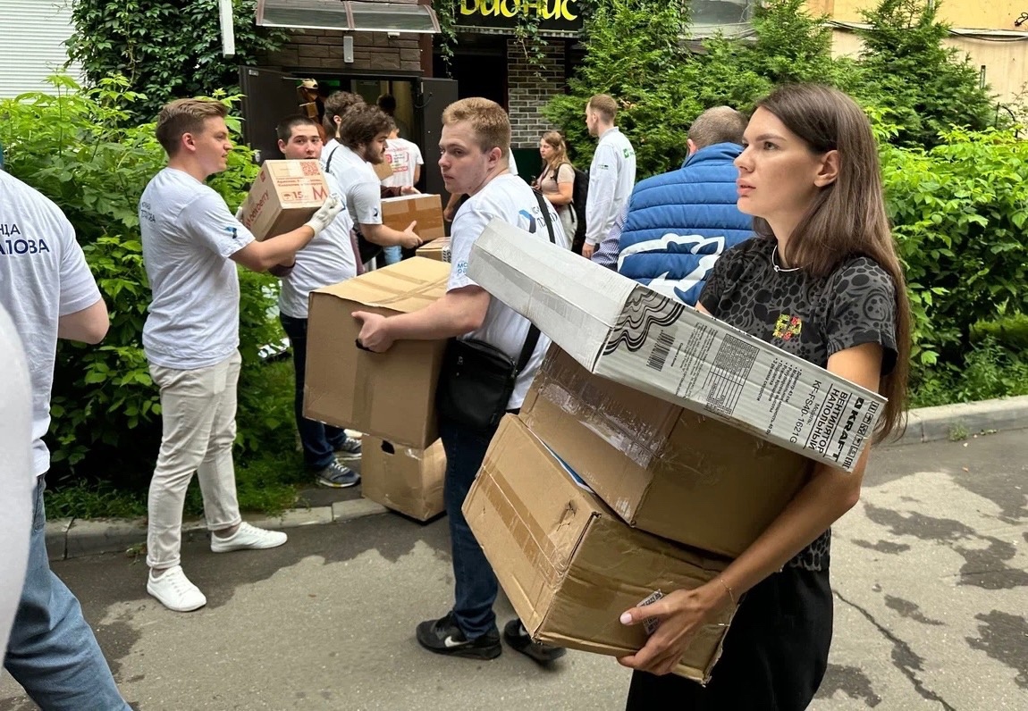 В Вешняках готовят к отправке в Новороссию гуманитарный конвой