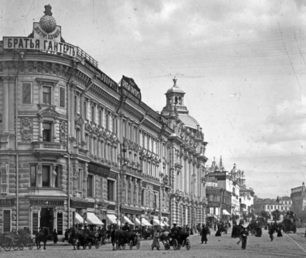 Трубная — Кузнецкий Мост: баня, «Щепка» и пожар  фото