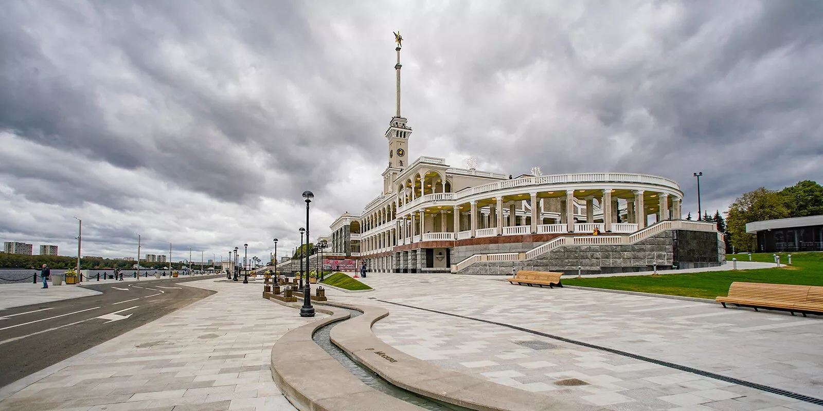 Первый день зимы отметят на Северном речном вокзале, фото