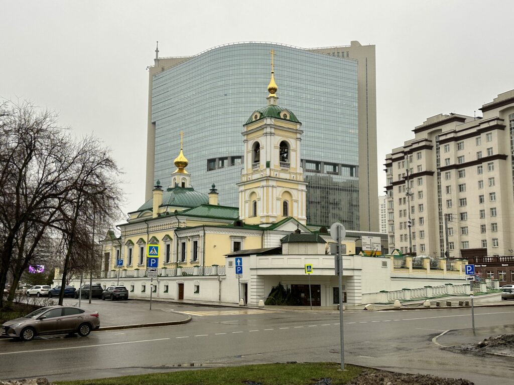 Преображенская площадь — Черкизовская: потешные войска у московской «Бастилии»  фото