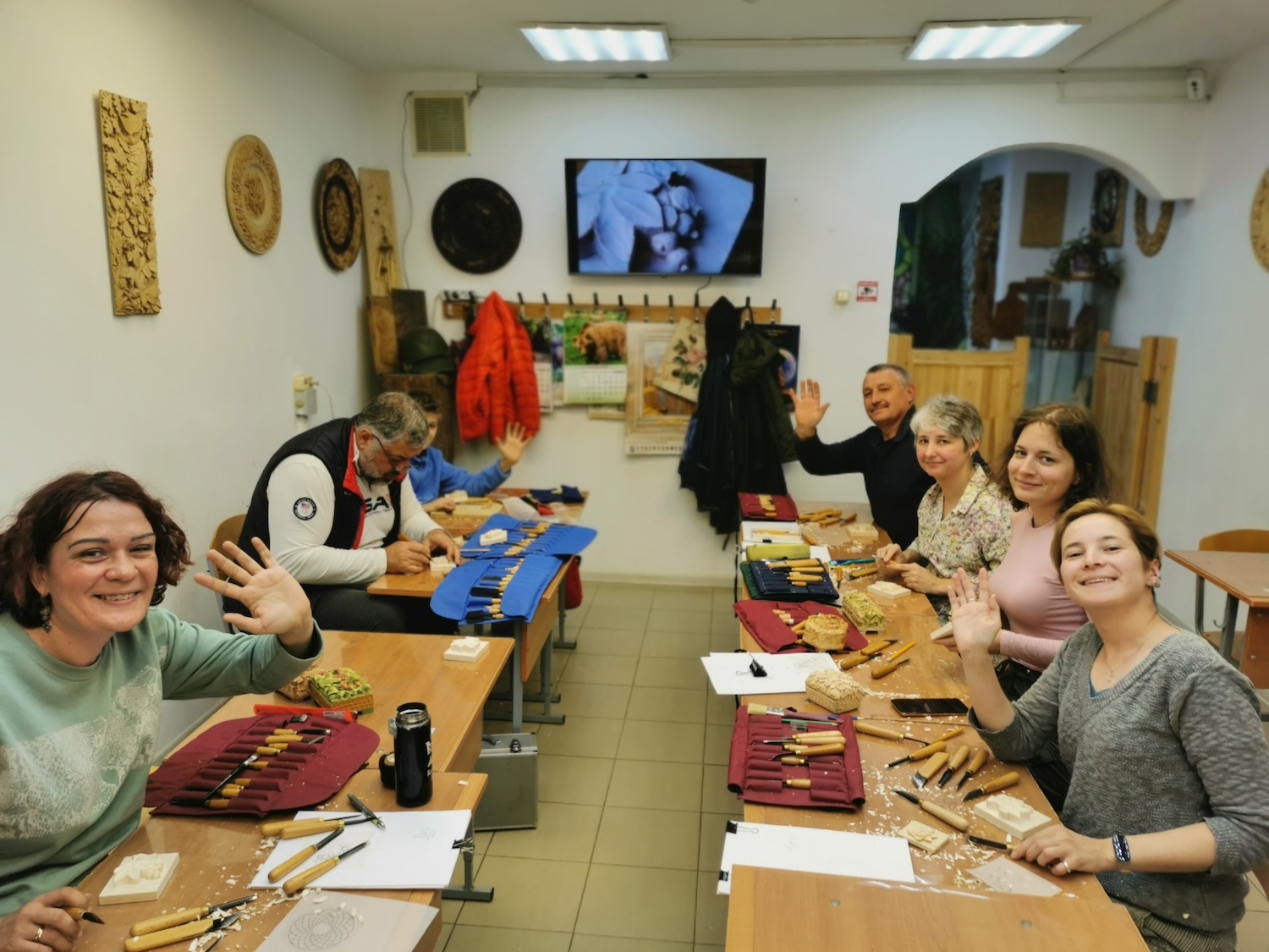 Москвичей приглашают на экспозицию резных работ в Кузьминках, фото