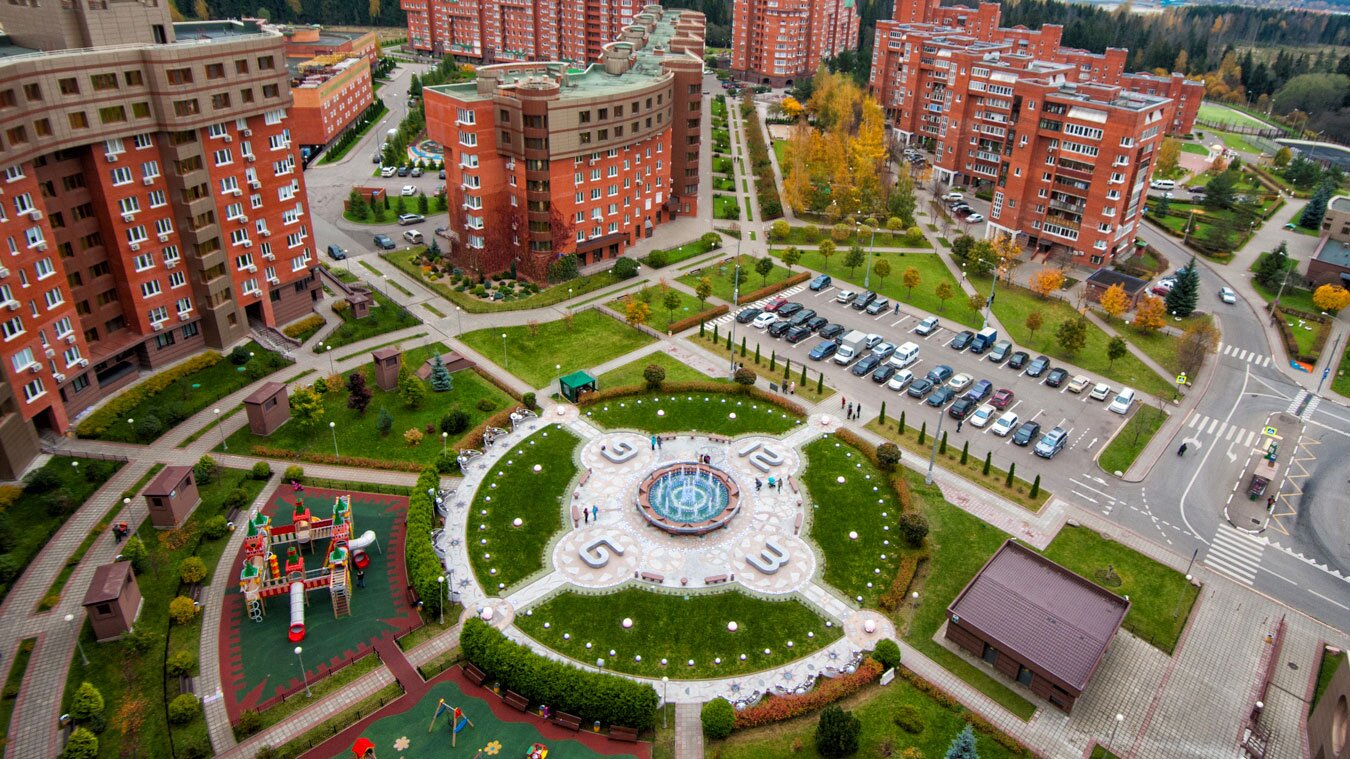 В Савелках вручили знаки почетного жителя внутригородского муниципального образования, фото