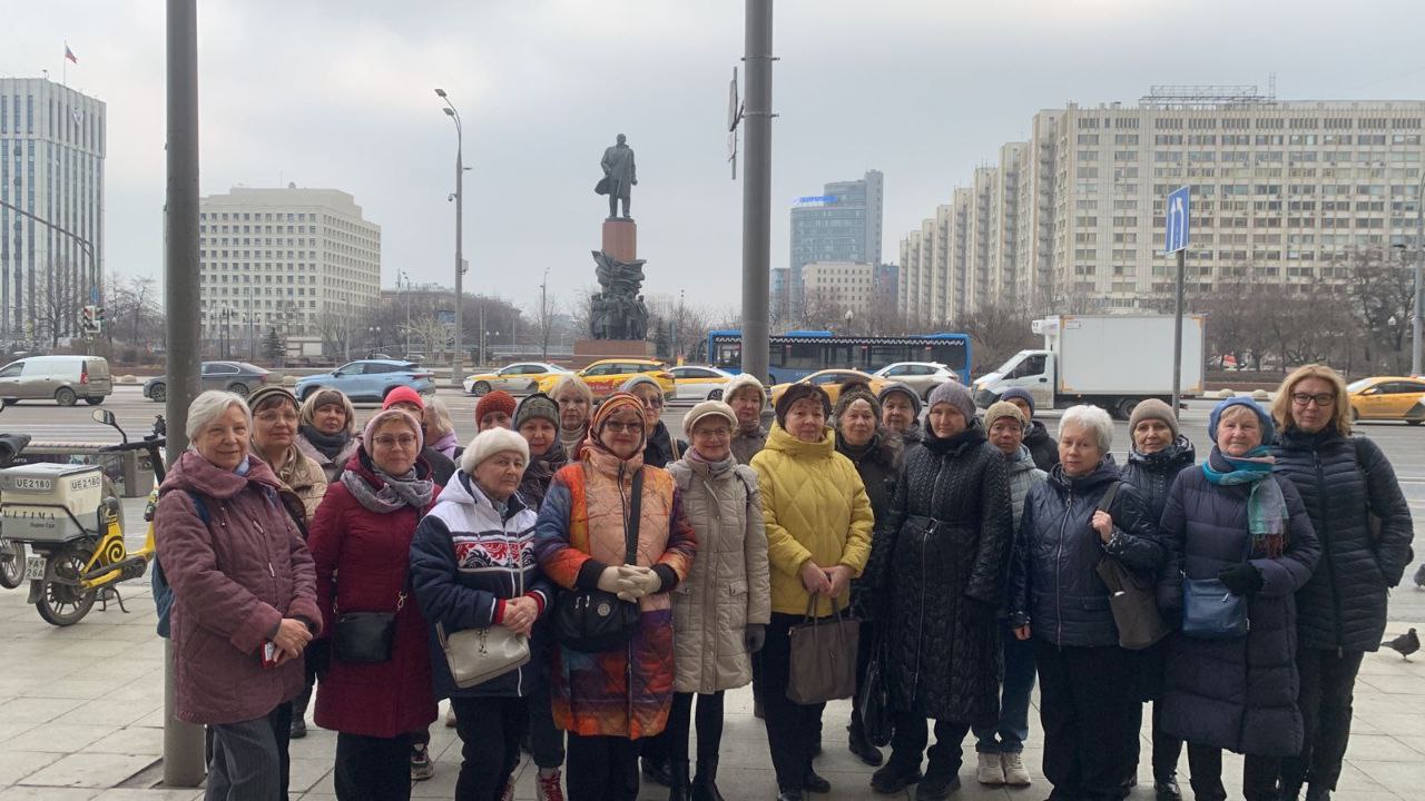 Экскурсия для «долголетов» пройдет в районе Соколиная Гора, фото