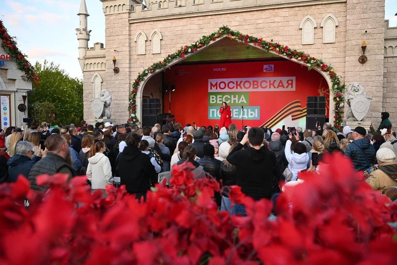 Праздник: гастрономия, подарки и атмосфера «Московской весны Победы», фото