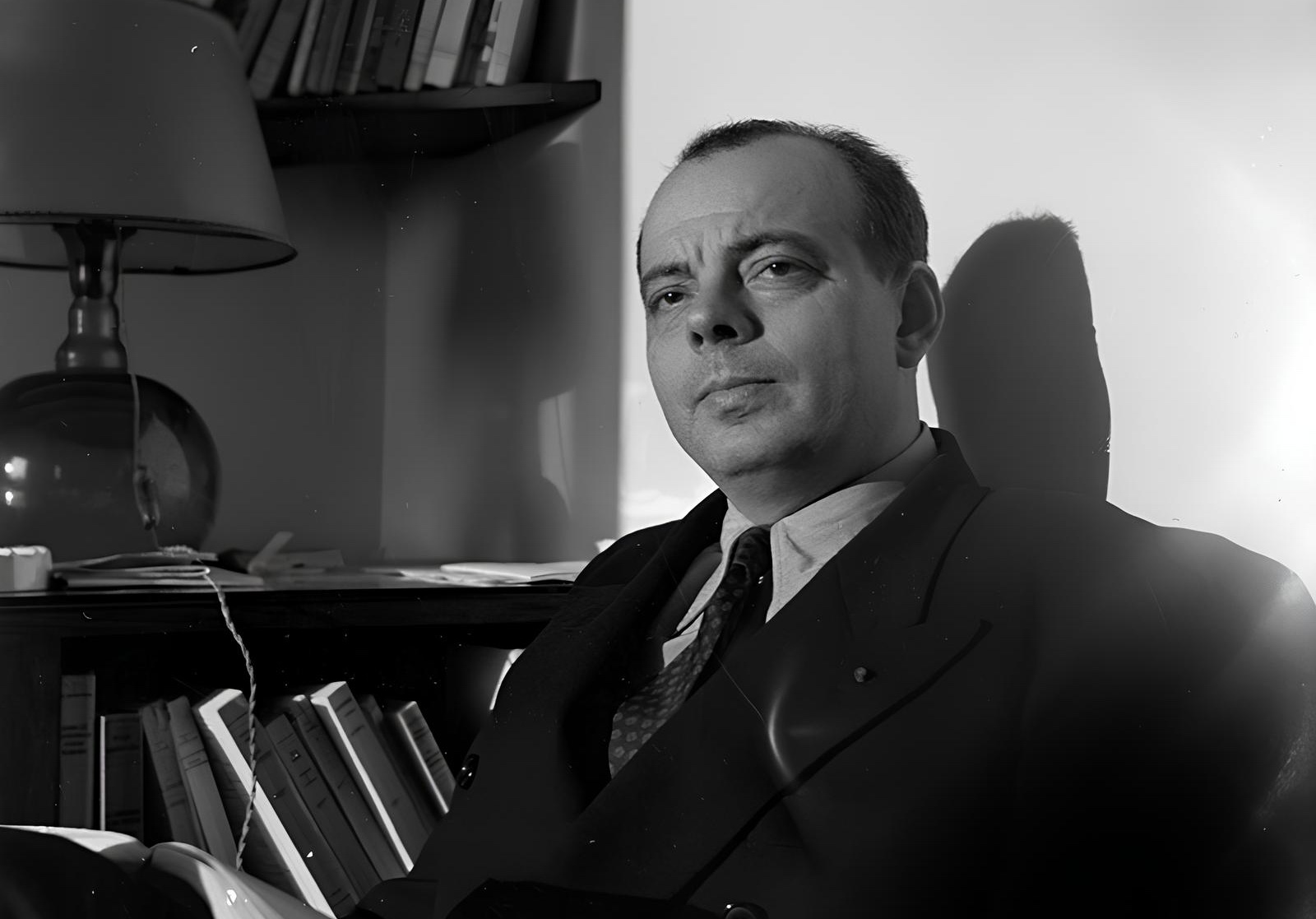 Библиотека № 140 соберет к юбилею Антуана де Сент-Экзюпери поклонников творчества писателя, фото