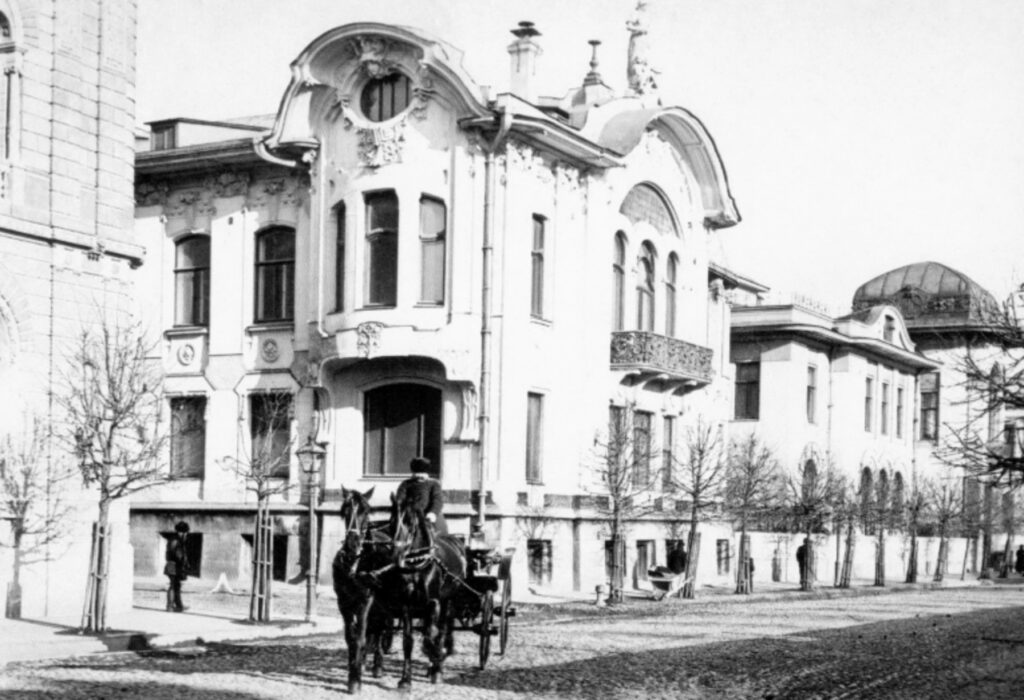 Арбатская — Баррикадная: новый рецепт Поварской слободы Арбатская — Баррикадная: новый рецепт Поварской слободы фото