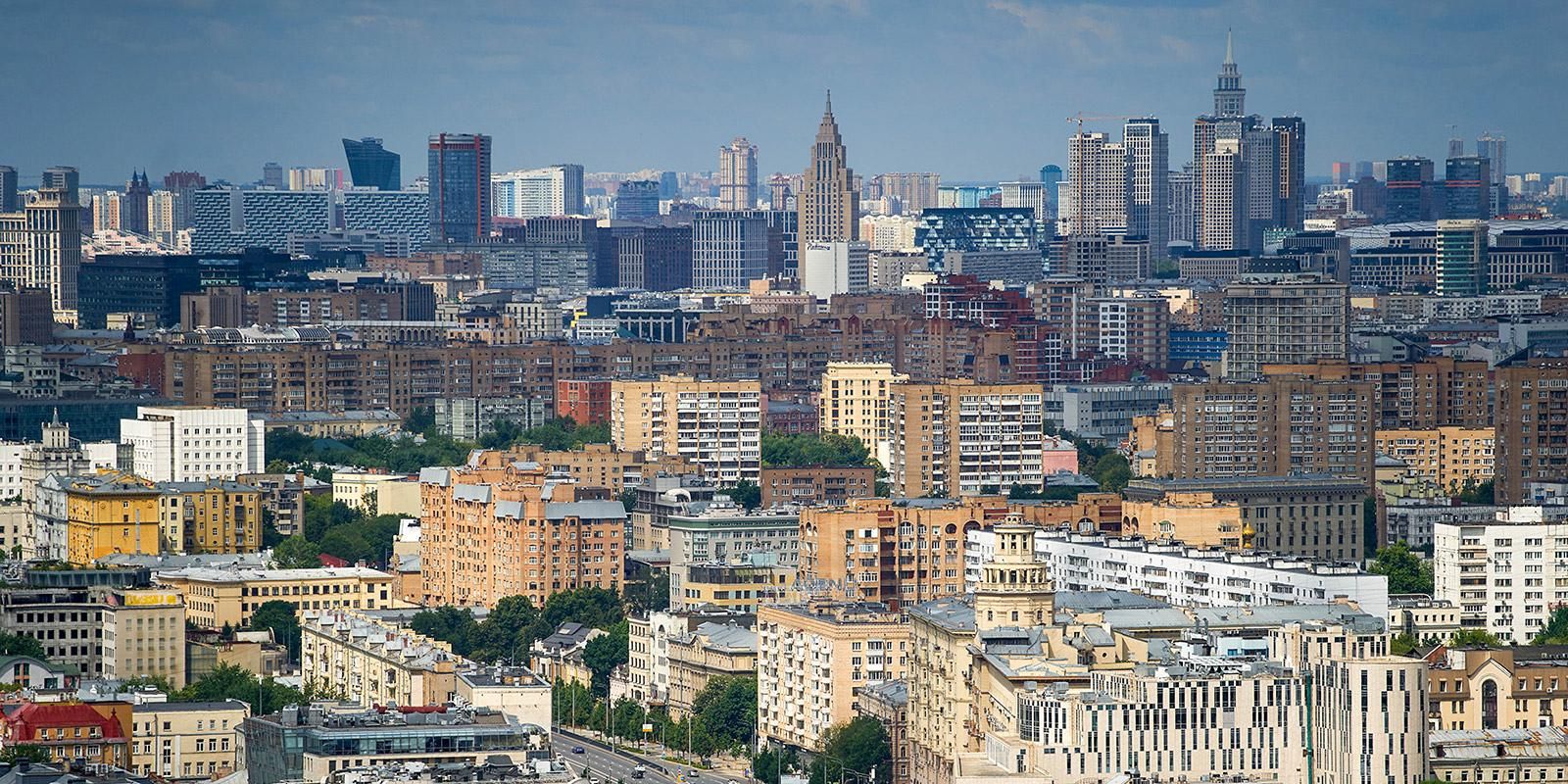 Жители подмосковного города Домодедово заметили в небе беспилотник, фото
