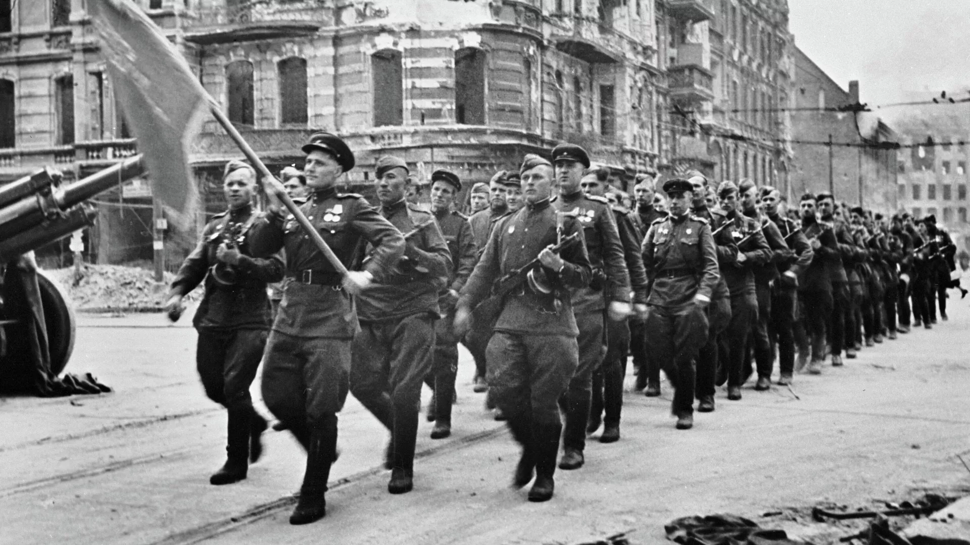 Фотовыставка «Победа глазами юности» пройдет в Войковском районе, фото